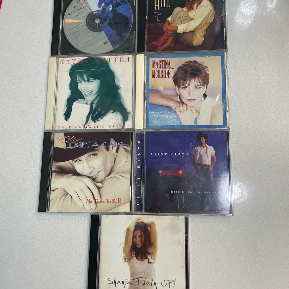 (7) Country Music CD Collection - Various Artists
